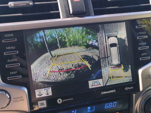 Used 2022 Toyota 4Runner Limited image 22