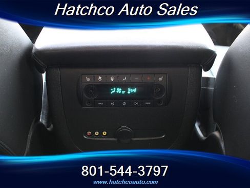 Used 2012 Chevrolet Suburban LT AWD/4WD image 24