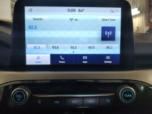 Used 2020 Ford Escape SEL AWD/4WD image 25