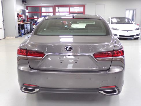 Used 2018 Lexus LS 500 AWD image 21