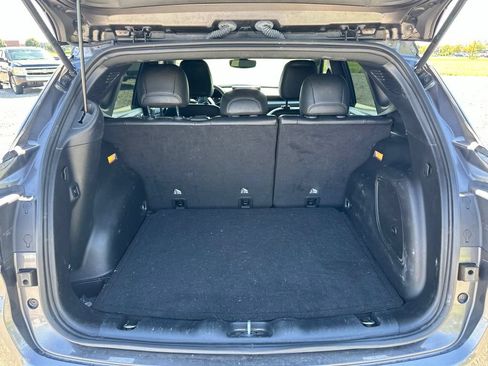 Used 2024 Jeep Compass Trailhawk w/ Trailhawk Elite Group AWD/4WD image 10