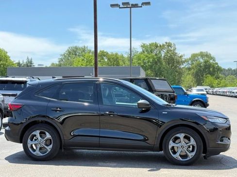 Used 2025 Ford Escape ST-Line w/ Equipment Group 301A FWD image 34