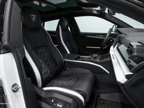 New 2025 Lamborghini Urus SE image 56