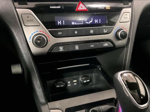 Used 2018 Hyundai Elantra Value Edition image 26