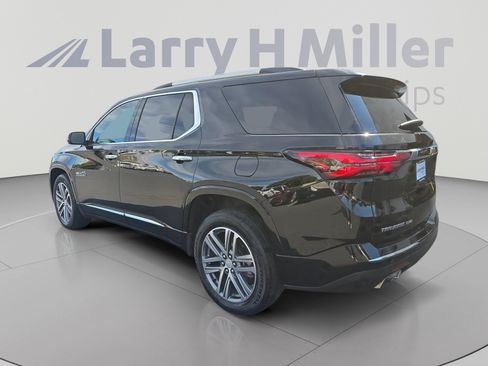 Used 2023 Chevrolet Traverse High Country AWD/4WD image 6