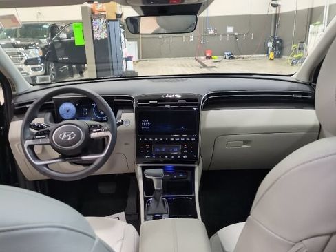 Used 2024 Hyundai Tucson SEL w/ Convenience Package AWD/4WD image 5