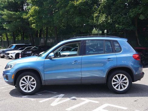Used 2018 Volkswagen Tiguan Limited w/ Premium Package AWD/4WD image 14