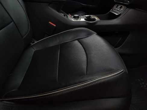 Used 2020 GMC Terrain Denali w/ Denali Premium Package image 13