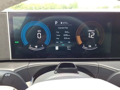 New 2026 Hyundai Santa Fe SEL image 24