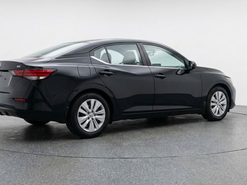 Used 2025 Nissan Sentra S FWD image 9