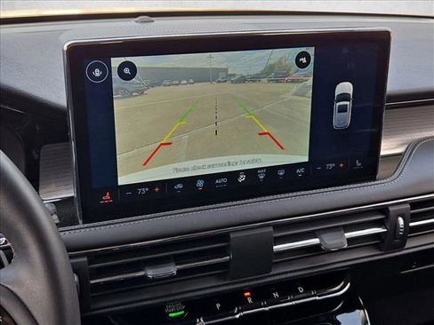 Used 2024 Lincoln Corsair FWD image 12