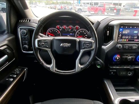 Used 2020 Chevrolet Silverado 1500 RST w/ Texas Edition AWD/4WD image 6