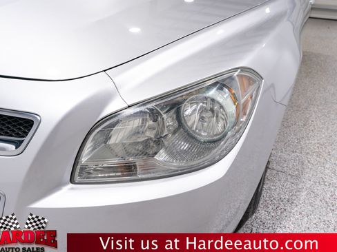Used 2010 Chevrolet Malibu LS FWD image 8