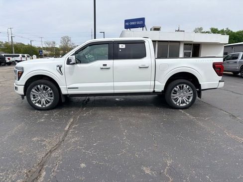 Used 2025 Ford F150 Platinum w/ Equipment Group 703A Plus AWD/4WD image 2