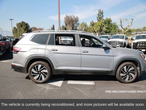 Used 2024 Volkswagen Atlas SEL image 7