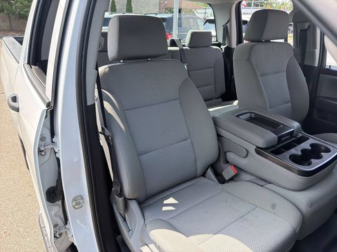Used 2018 Chevrolet Silverado 1500 W/T AWD/4WD image 24