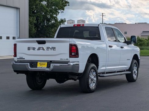 Used 2026 RAM 2500 Big Horn AWD/4WD image 7