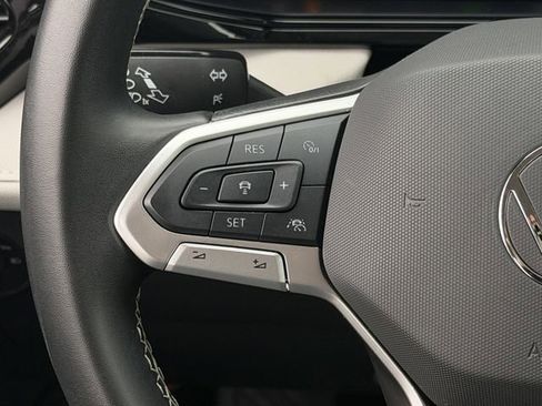 Used 2025 Volkswagen Taos S AWD/4WD image 13