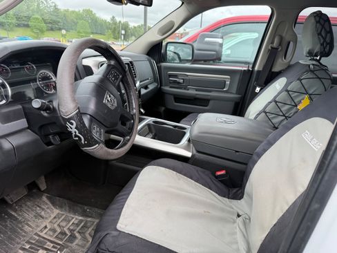 Used 2017 RAM 1500 Big Horn AWD/4WD image 5