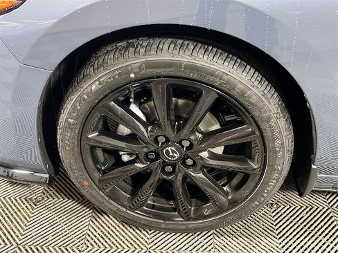 New 2026 MAZDA MAZDA3 Hatchback w/Premium Plus Pkg image 26