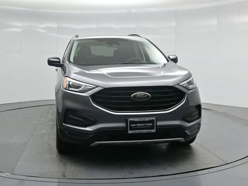Certified 2022 Ford Edge SE w/ Black Appearance Package image 55