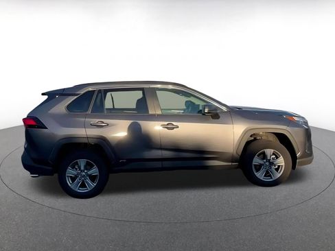 Used 2025 Toyota RAV4 LE image 15