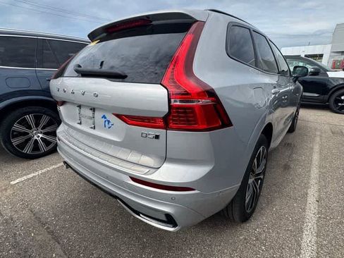 Used 2024 Volvo XC60 B5 Plus w/ Protection Package Premier AWD/4WD image 4