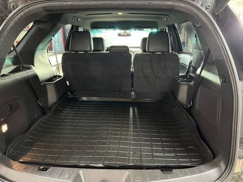 Used 2015 Ford Explorer Limited AWD/4WD image 9