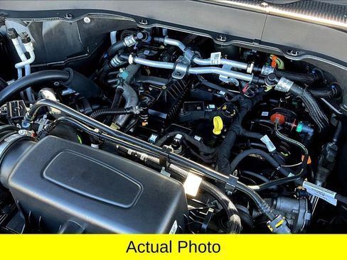 Used 2022 Ford Explorer XLT w/ Equipment Group 202A image 35