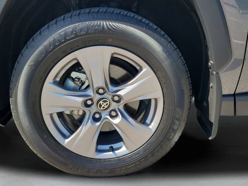 Certified 2025 Toyota RAV4 XLE w/ Convenience Package FWD image 26