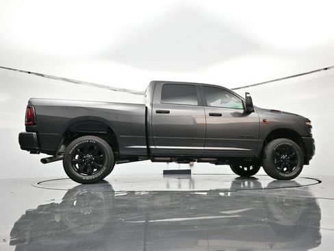 New 2025 RAM 2500 Big Horn image 40