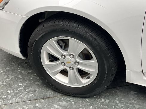 Used 2014 Chevrolet Impala Limited LS FWD image 24