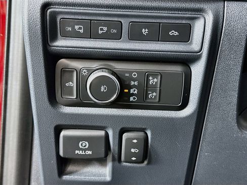 Used 2022 Ford F150 XLT w/ Equipment Group 302A High AWD/4WD image 22