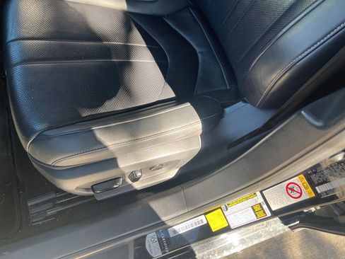 Used 2019 Lexus ES 350 F Sport image 9