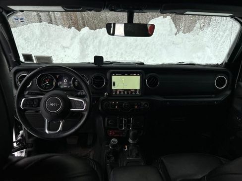 Used 2022 Jeep Wrangler Unlimited Rubicon 4xe w/ Cold Weather Group image 13