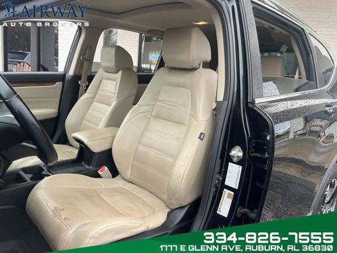 Used 2017 Honda CR-V Touring image 10