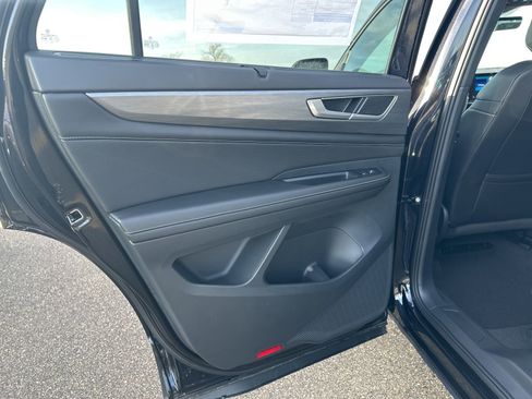 New 2026 Volkswagen Atlas Cross Sport SE image 22