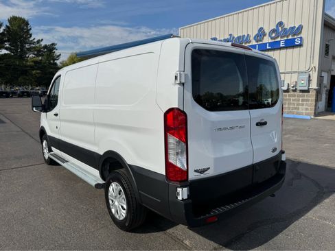 Used 2024 Ford Transit 250 Low Roof w/ Exterior Upgrade Package image 5