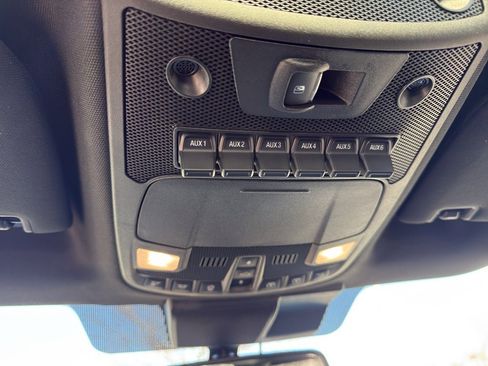 Used 2019 Ford F150 Raptor w/ Equipment Group 802A Luxury image 17