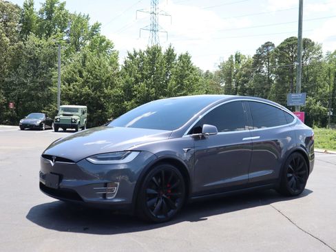 Used 2021 Tesla Model X Performance AWD/4WD image 8