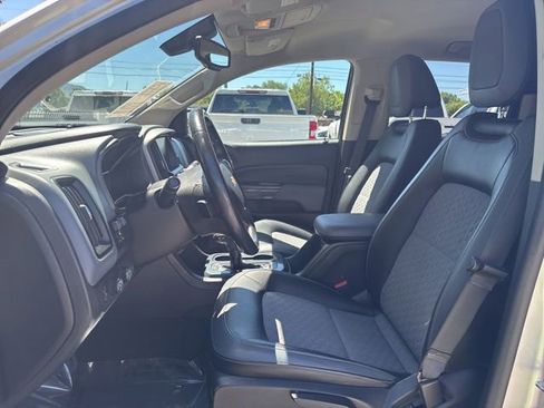 Used 2016 Chevrolet Colorado Z71 AWD/4WD image 14