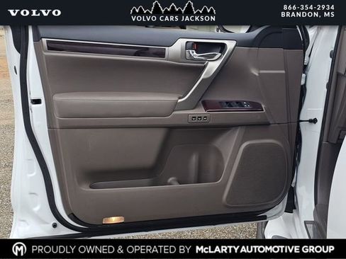 Used 2015 Lexus GX 460 Luxury image 14