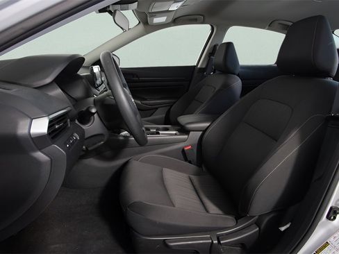 Certified 2024 Nissan Altima 2.5 S image 11