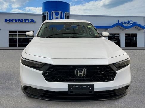 New 2025 Honda Accord LX image 9