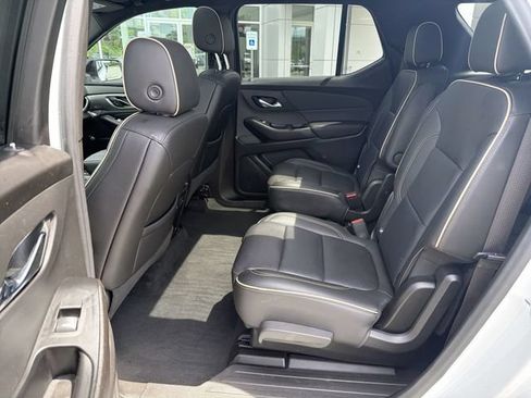 Used 2023 Chevrolet Traverse Premier w/ Redline Edition AWD/4WD image 26