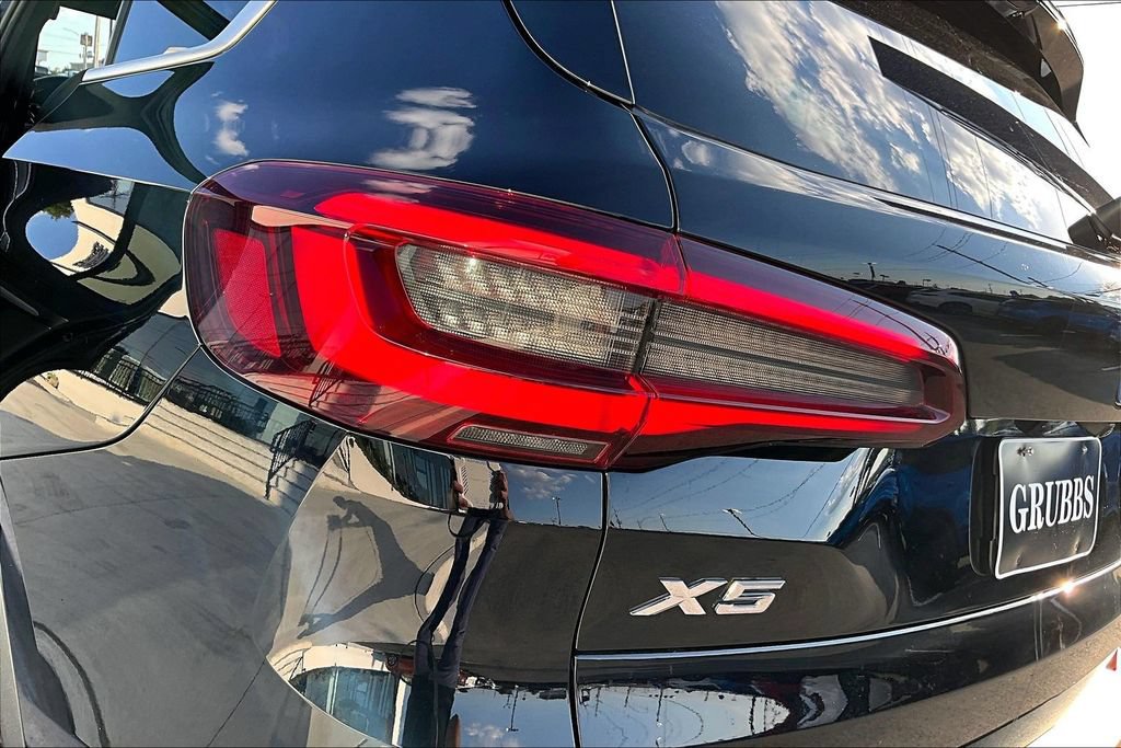 Used 2023 BMW X5 xDrive45e AWD/4WD image 40