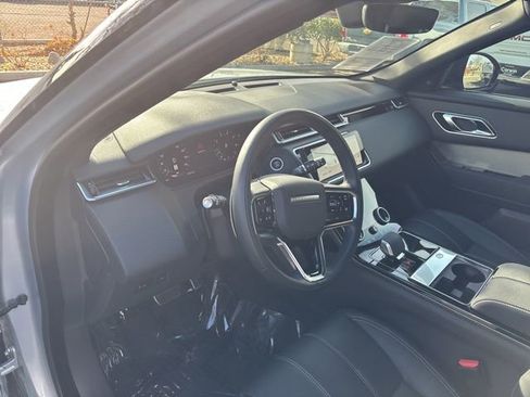 Used 2023 Land Rover Range Rover Velar R-Dynamic S image 14