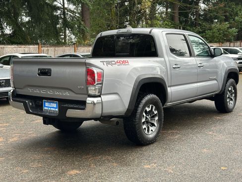 Used 2021 Toyota Tacoma TRD Off-Road image 4