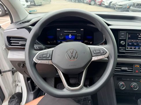 Used 2022 Volkswagen Taos S FWD image 21