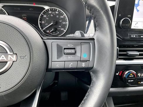 Certified 2025 Nissan Pathfinder SL image 11